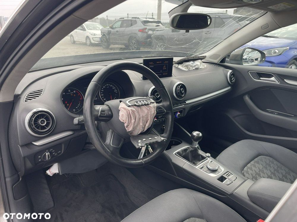 Audi A3 Sportback 1.4 TFSI Attraction - 6