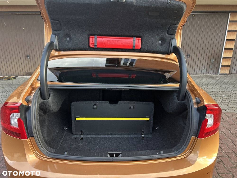 Volvo S60 - 20
