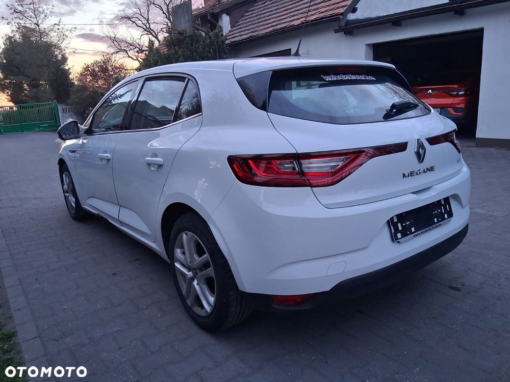 Renault Megane 1.6 dCi Energy Zen - 6