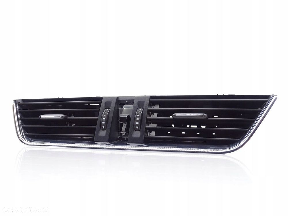 KRATKA NAWIEWU DESKI KONSOLI PRZÓD PRZEDNIA SKODA OCTAVIA III 5E 5E0820951A - 1