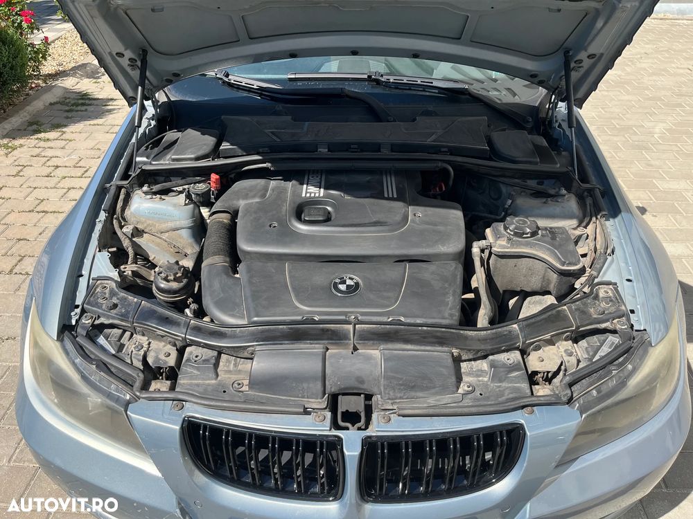 BMW Seria 3 320d - 8