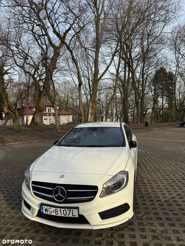 Mercedes-Benz Klasa A 250 7G-DCT SCORE - 3