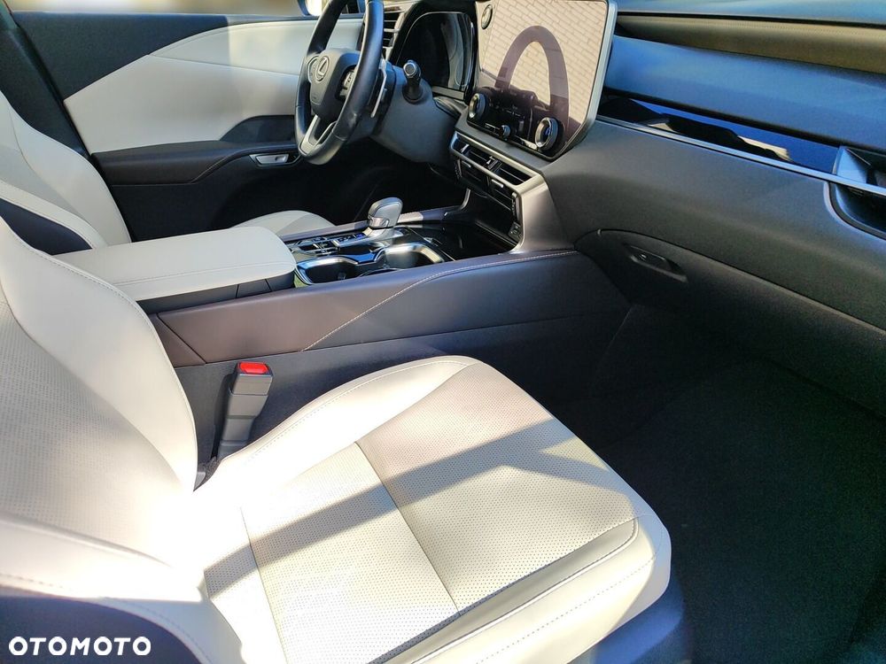 Lexus RX - 13