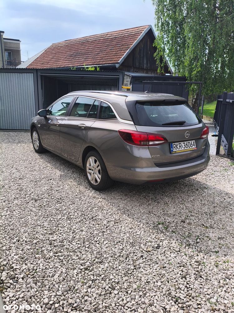 Opel Astra - 14
