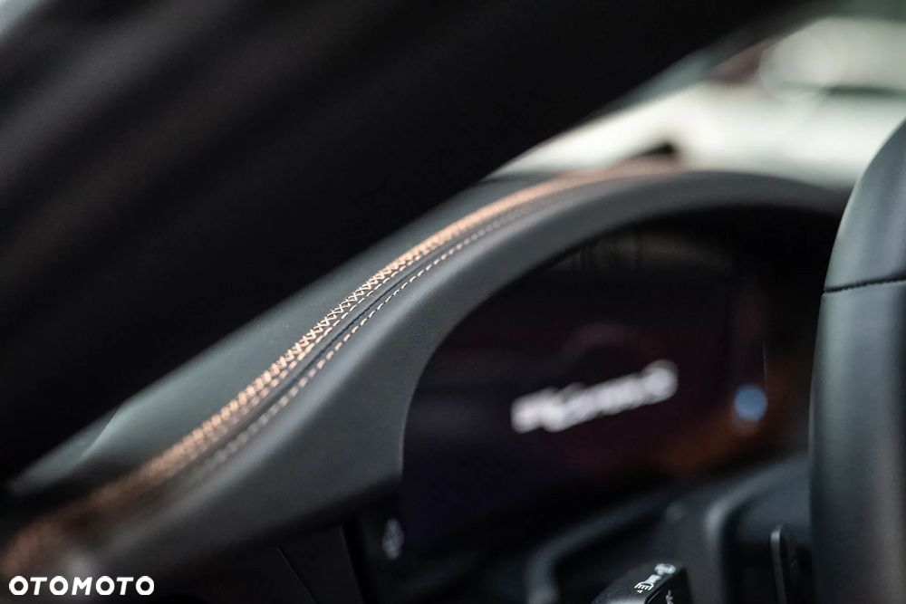 Porsche 911 Carrera S - 24
