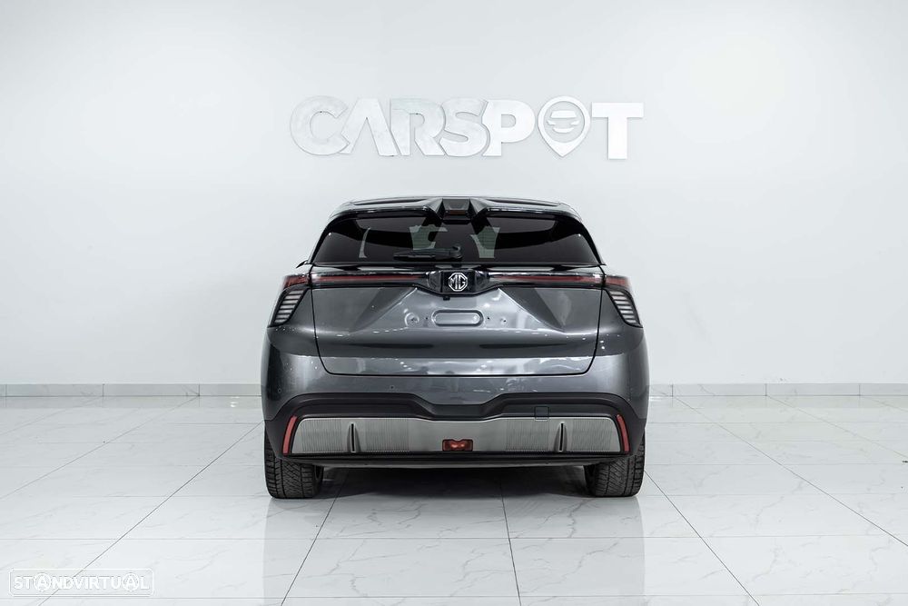 MG MG4 64 kWh Luxury - 5