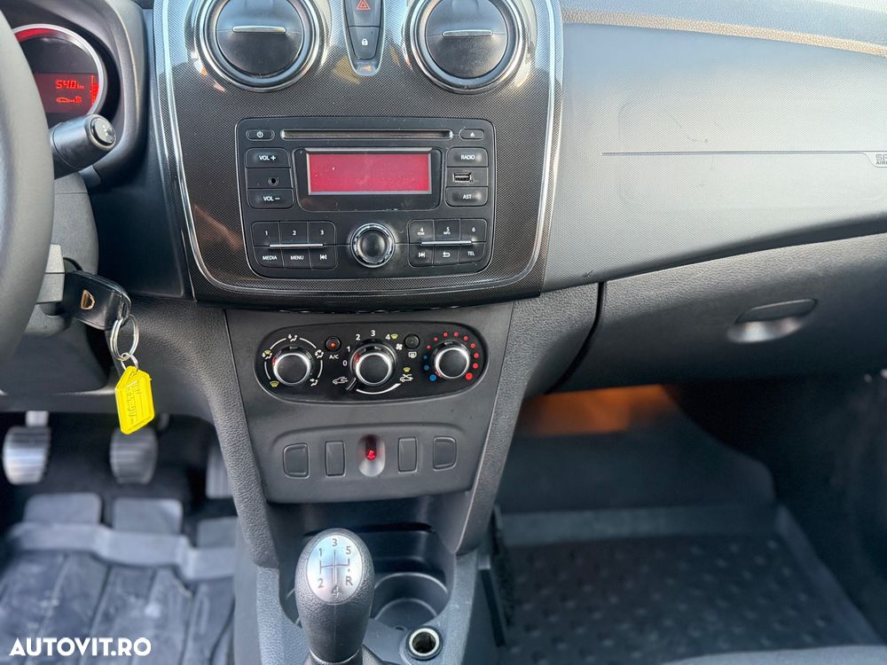 Dacia Logan 1.5 75CP Laureate - 7