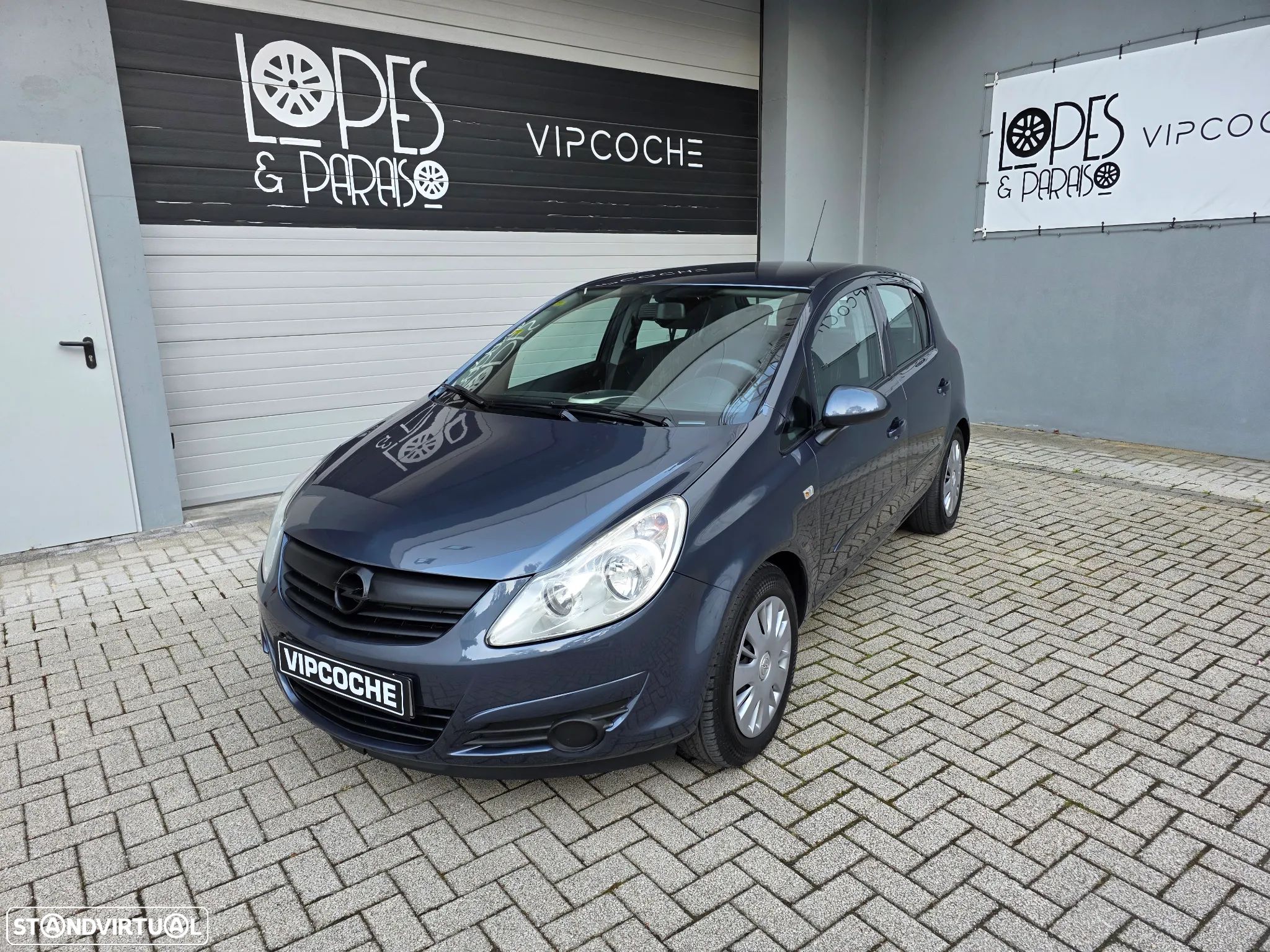 Opel Corsa 1.3 CDTi Enjoy - 1