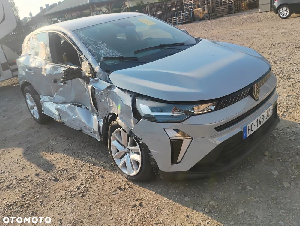 Renault Captur E-TECH Full 145 TECHNO - 4