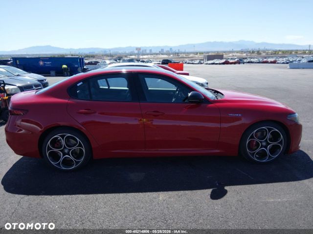 Alfa Romeo Giulia 2.0 Turbo 16V AT8 Veloce Ti - 10
