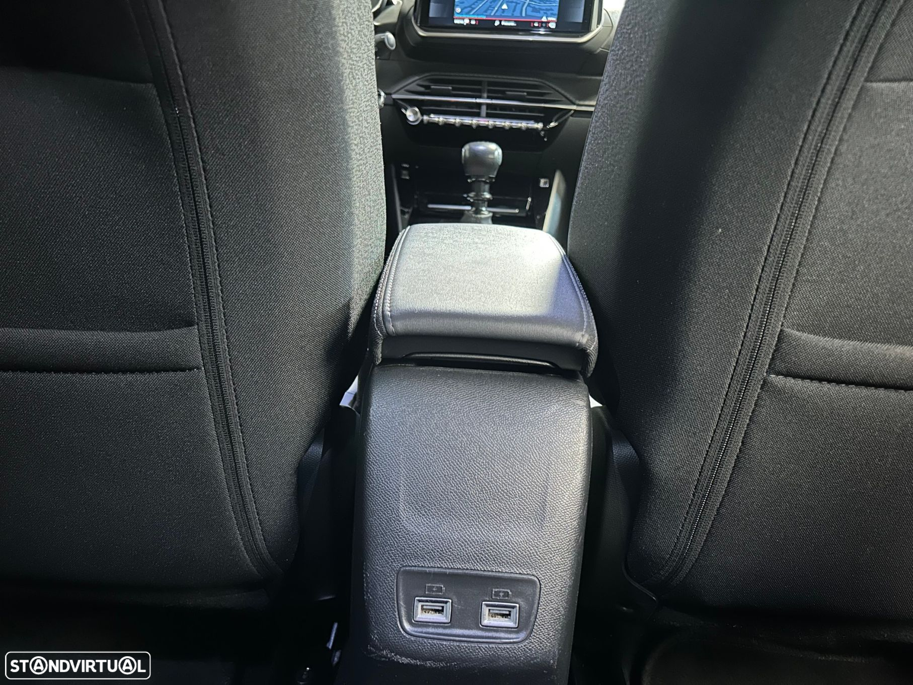 Peugeot 2008 1.2 PureTech Allure Pack - 41