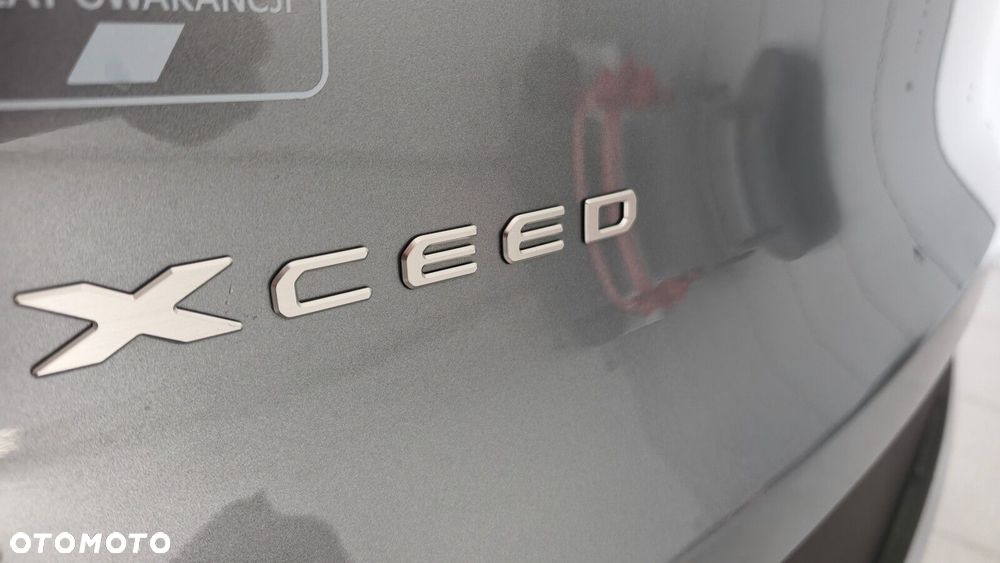 Kia XCeed - 31