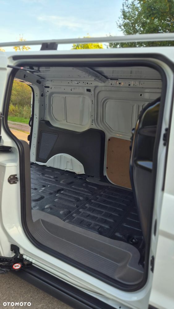 Ford Connect - 24