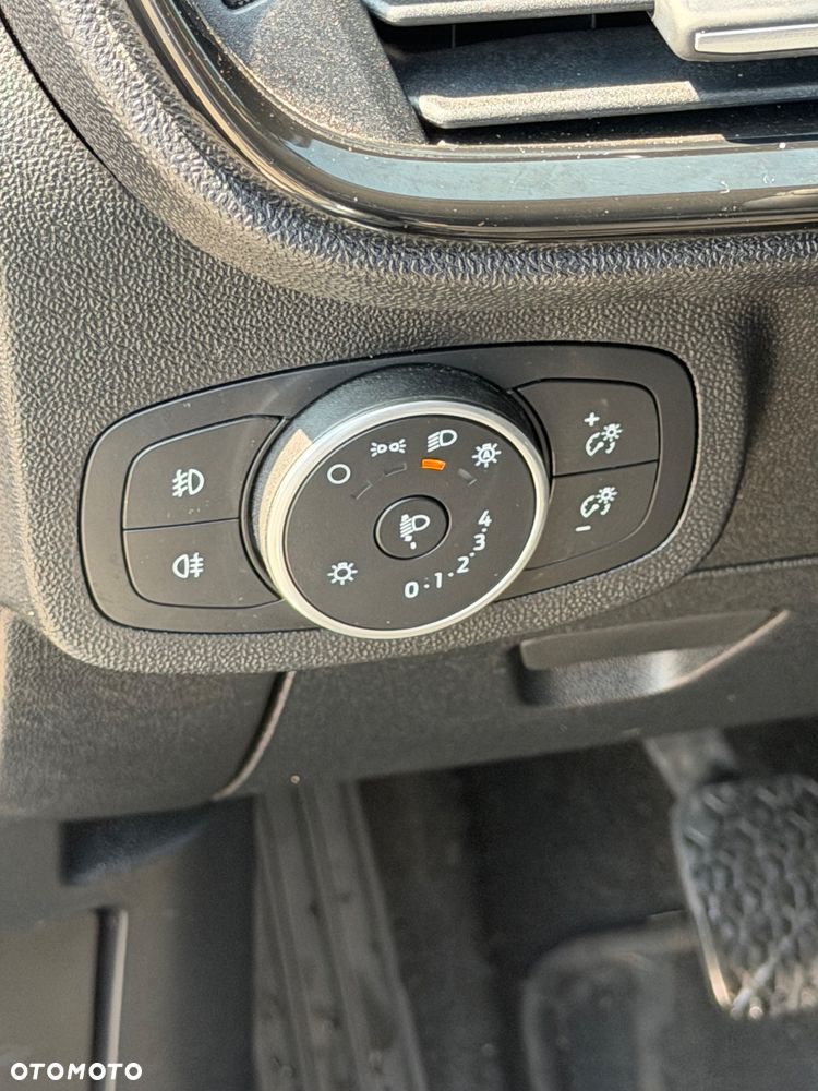 Ford Fiesta - 15