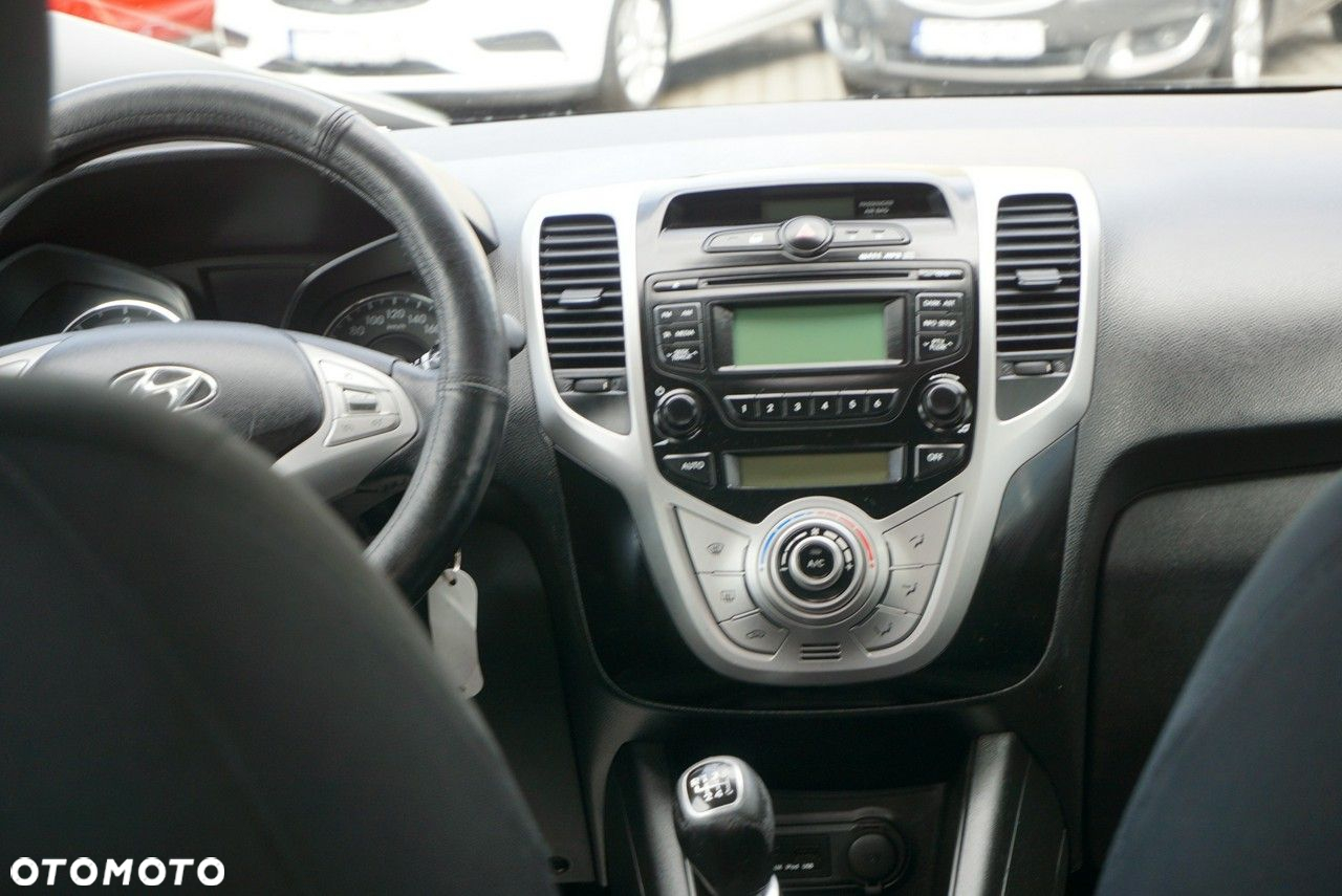 Hyundai ix20 - 19