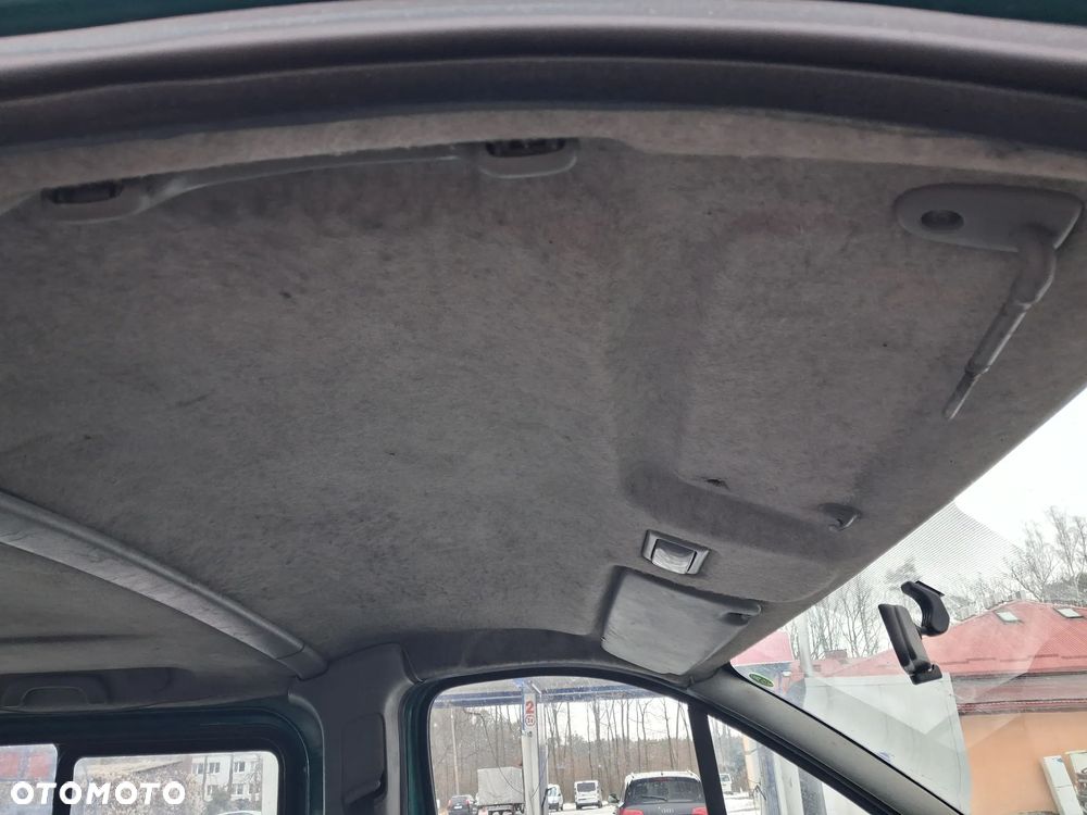 Renault Traffic I Opel Vivaro 01-07 silnik kompletny 1.9 DCi F9Q 101KM F9Q760 skrzynia biegów 6 biegów PK6 375 drzwi maska klapa błotnik lampa lusterko szyba czołowa drzwi tył tylne zamek listwa atrapa podstawa czujnik przewód wiązka rura turbina intercooler lewarek maglownica zwrotnica zacisk podstawa stopień manetka panel wyświetlacz ramka boczek fotel ława pas pompa sterownik moduł felga sanki belka mechanizm NA CZĘŚCI WSZYSTKIE CZĘŚCI - 15