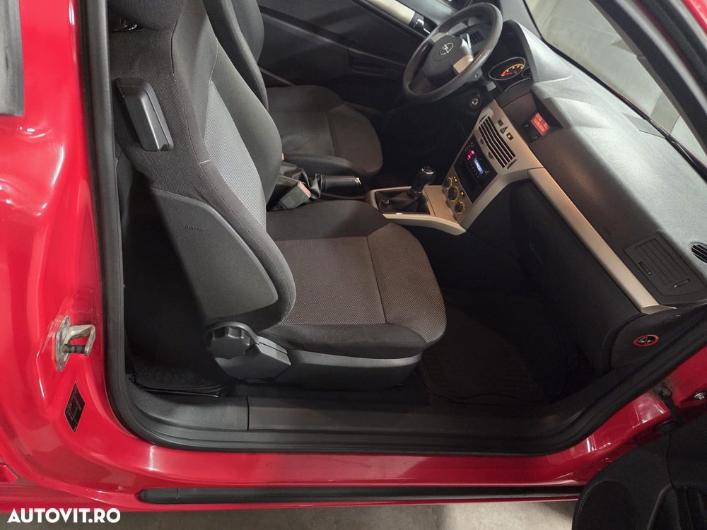 Opel Astra 1.4i Enjoy - 26