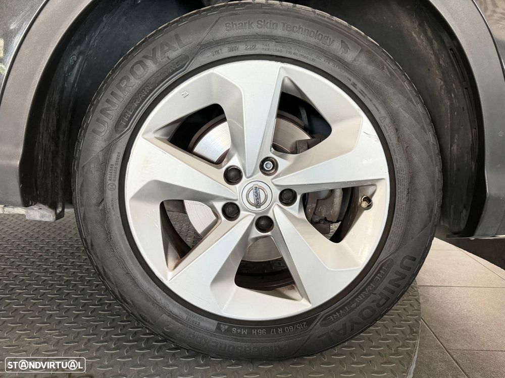 Nissan Qashqai 1.5 dCi N-Connecta J17 DCT - 3