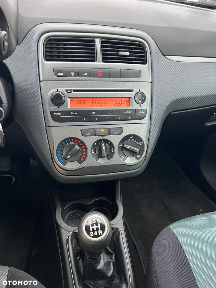 Fiat Grande Punto - 19