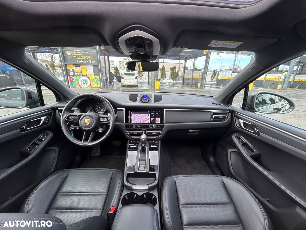 Porsche Macan T - 9