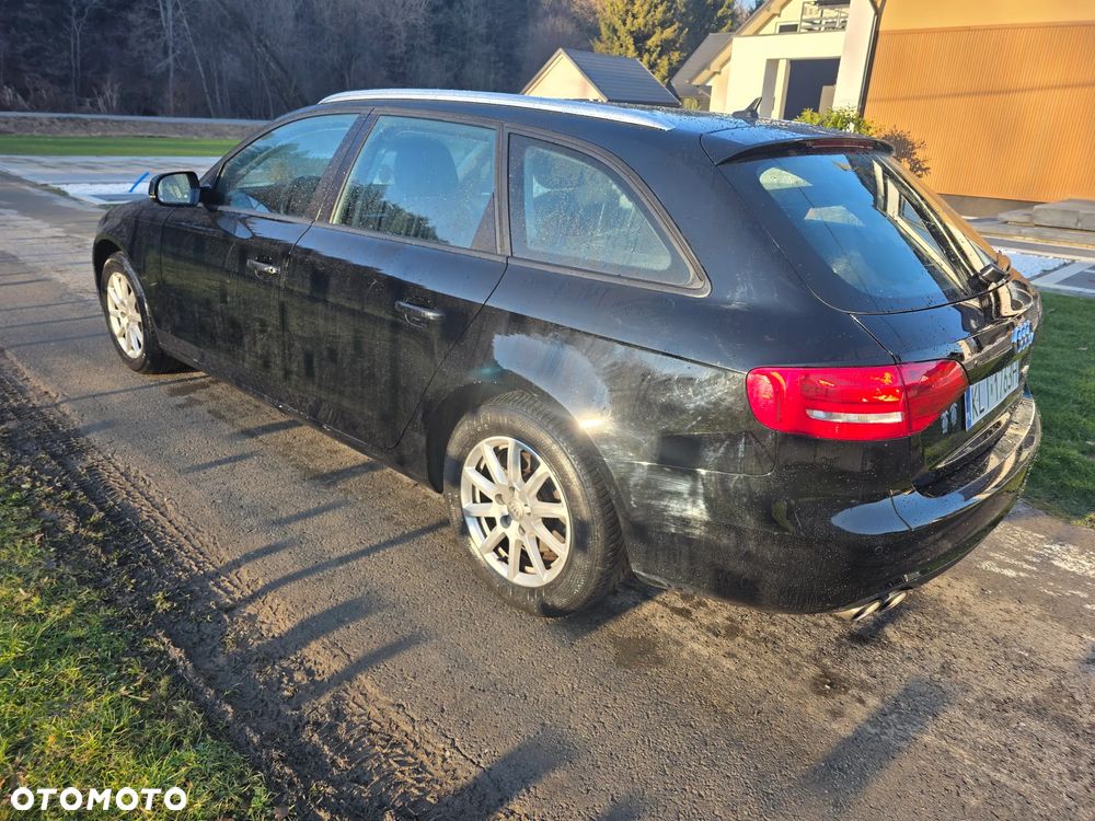 Audi A4 Avant 2.0 TDI DPF quattro Attraction - 3