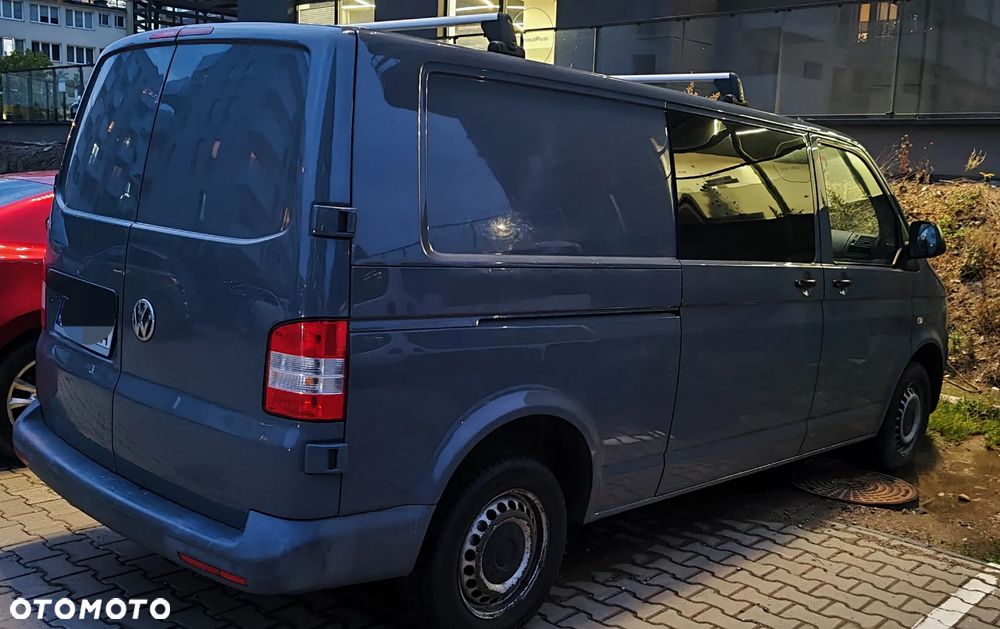 Volkswagen Transporter L2H1 - 2