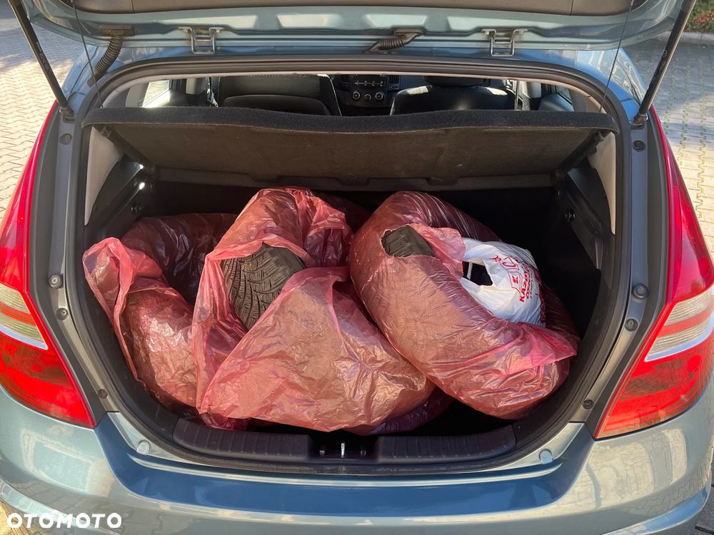 Hyundai i30 1.4 Classic + - 20