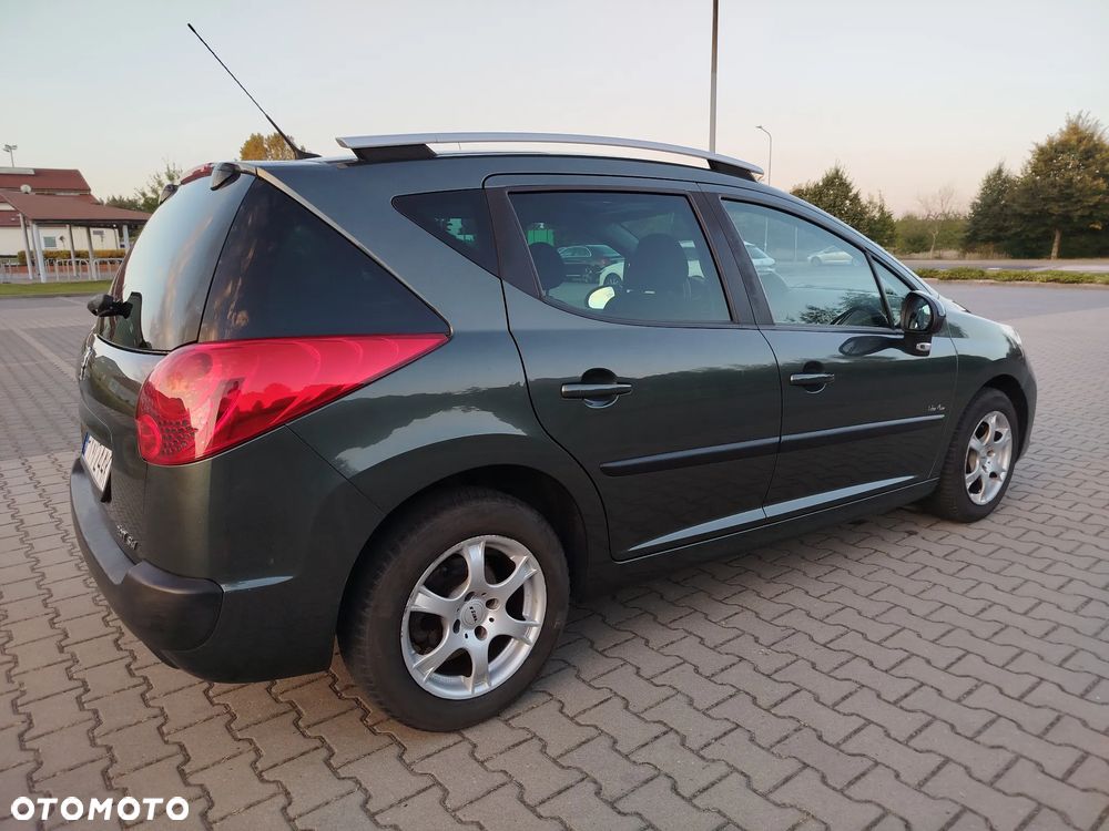 Peugeot 207 1.6 HDi 16V Sporty - 28