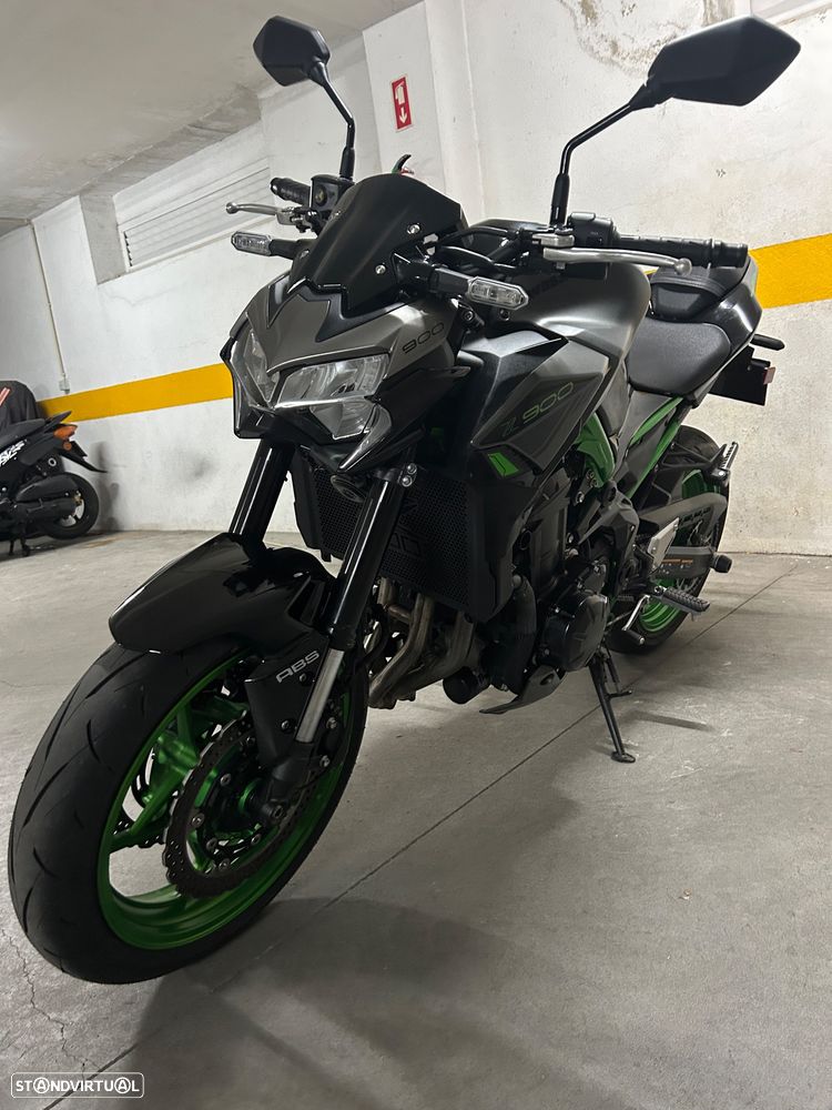 Kawasaki Z Z900 - 4