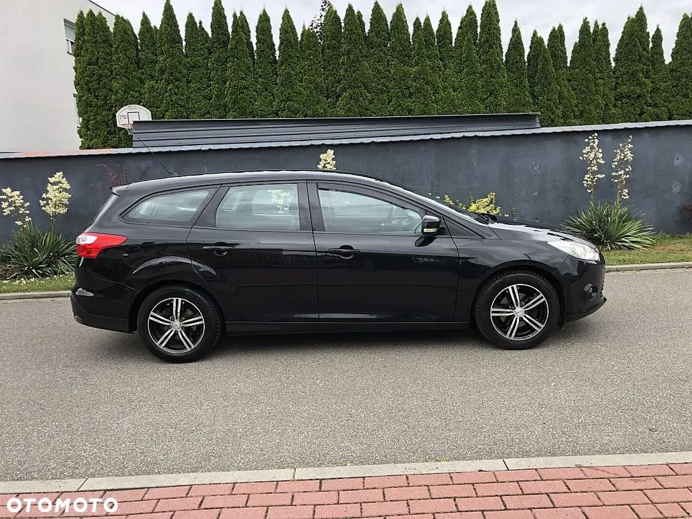 Ford Focus 1.6 Trend - 4