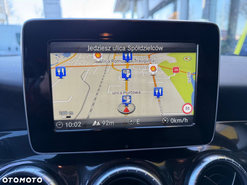 Mercedes-Benz CLA 200 d 7G-DCT Urban - 25