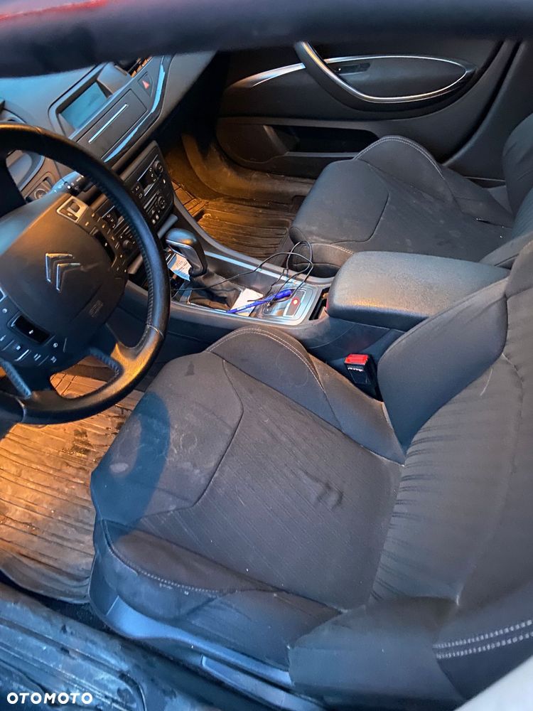 Citroën C5 Tourer 2.0 16V Confort - 6