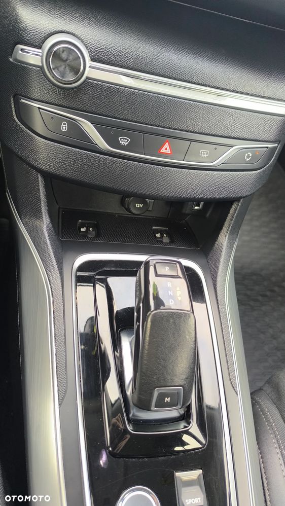 Peugeot 308 - 11