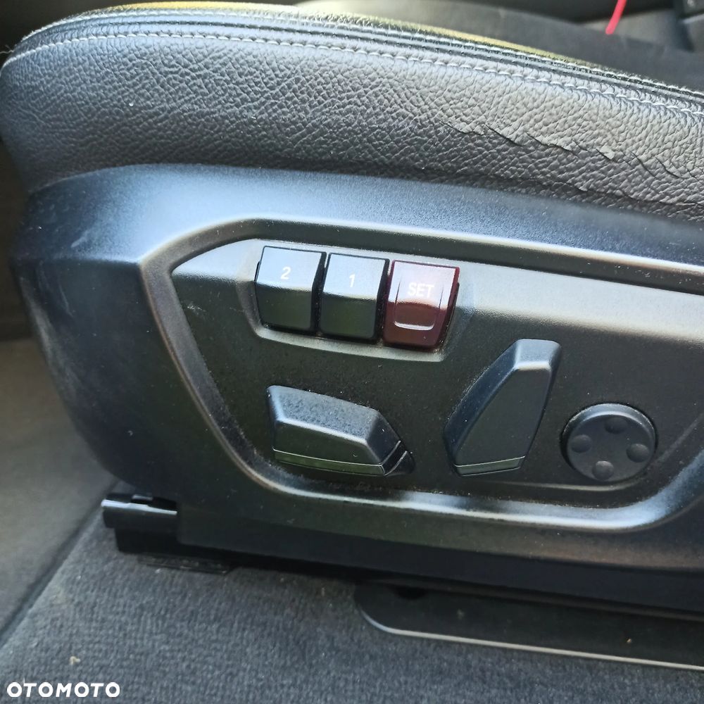 BMW X3 xDrive35i - 26