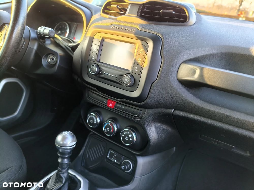 Jeep Renegade 1.4 MultiAir Longitude - 25