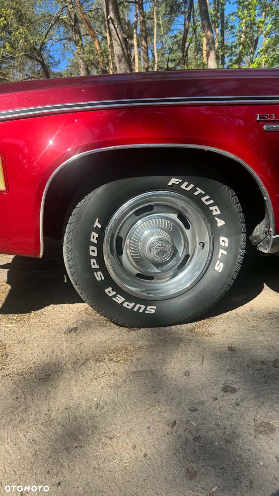Chevrolet El Camino - 12