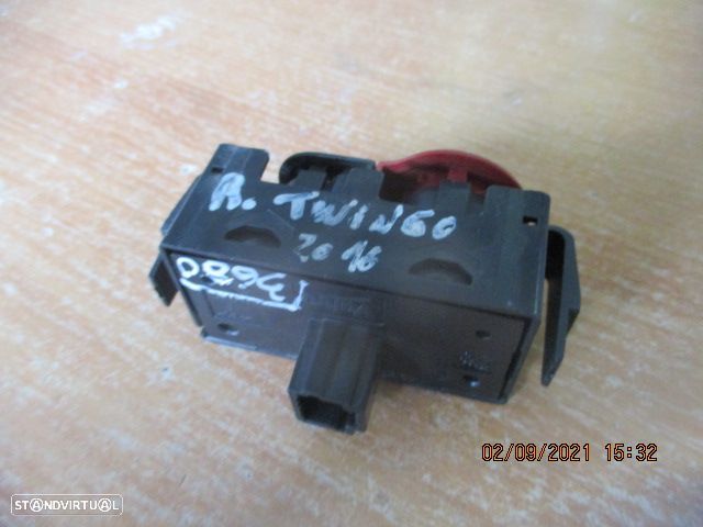 Interruptor E3160101 RENAULT TWINGO 2016 4 Piscas - 2