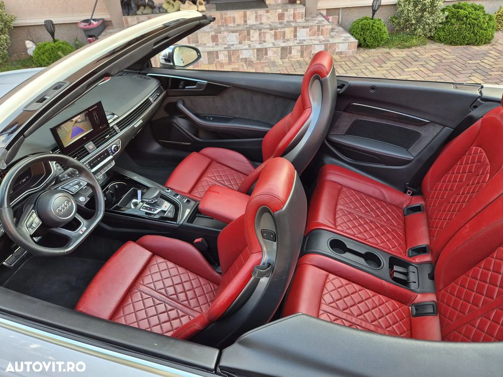 Audi S5 Cabrio - 9