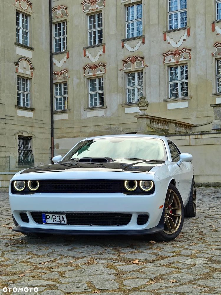 Dodge Challenger Automatik 392 Hemi Scat Pack Shaker - 1