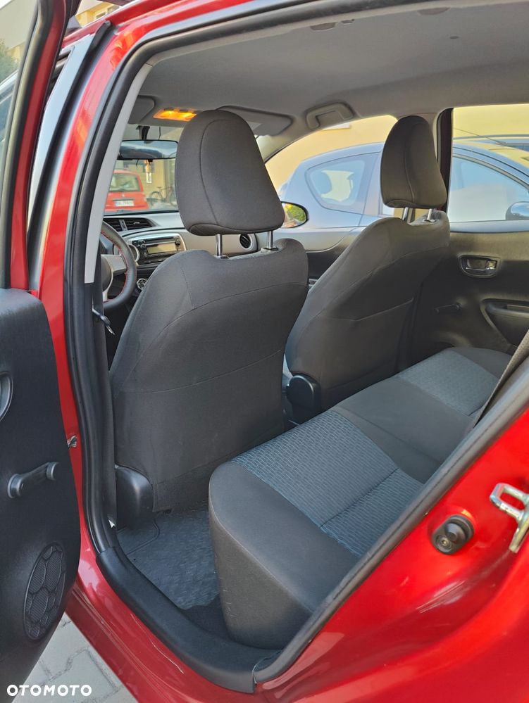 Toyota Yaris 1.33 Luna - 12