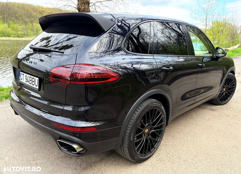Porsche Cayenne Platinum Edition - 5