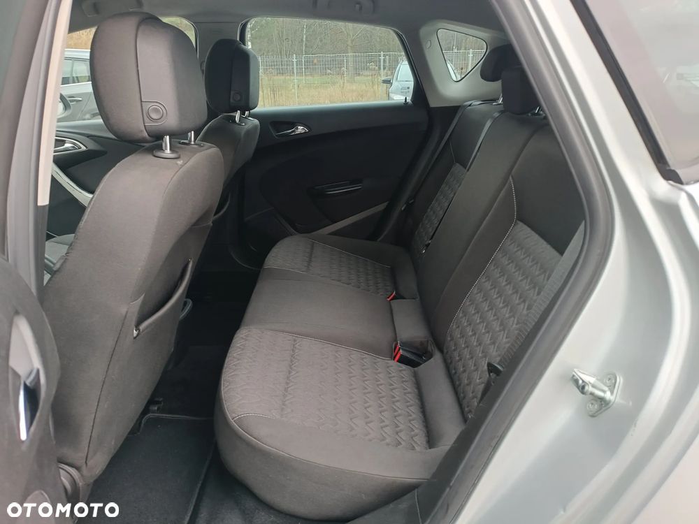 Opel Astra 1.4 Turbo - 11