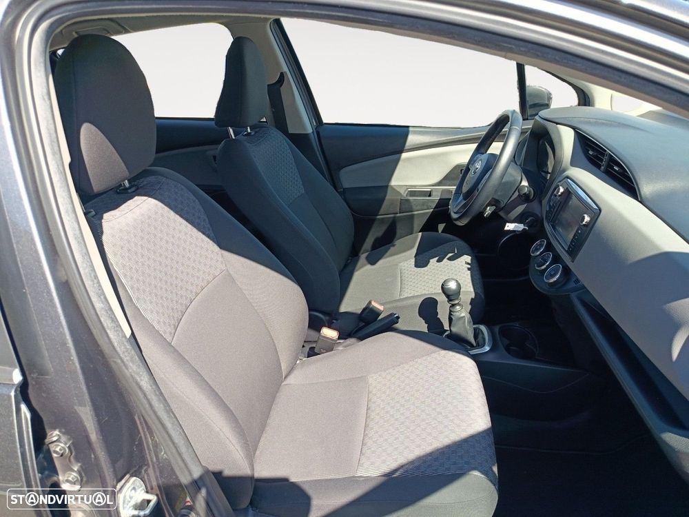 Toyota Yaris 1.4 D-4D Comfort - 15