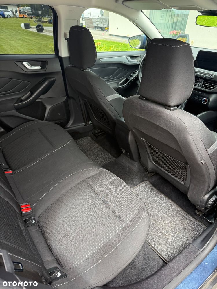 Ford Focus - 9
