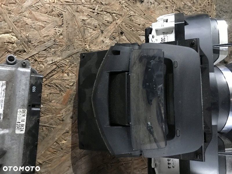 ZESTAW KOMPUTER HEADUP MAZDA3 3 13-17R SH1218881A - 4