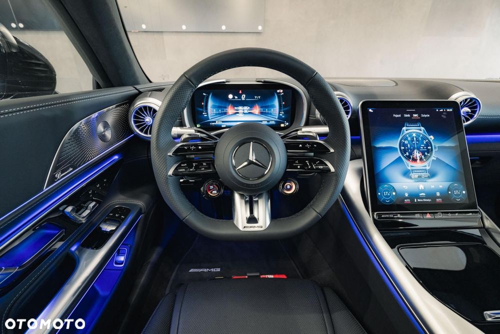 Mercedes-Benz AMG GT - 12