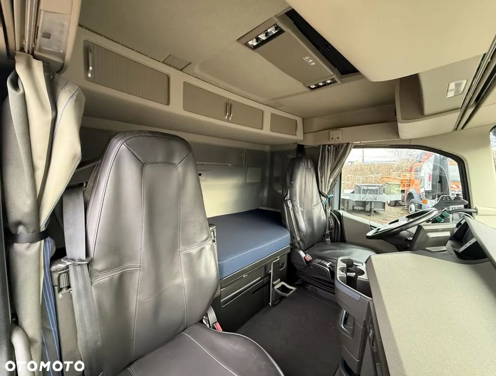 Volvo FH540 | 6X4 | RETARDER | HIAB - 7