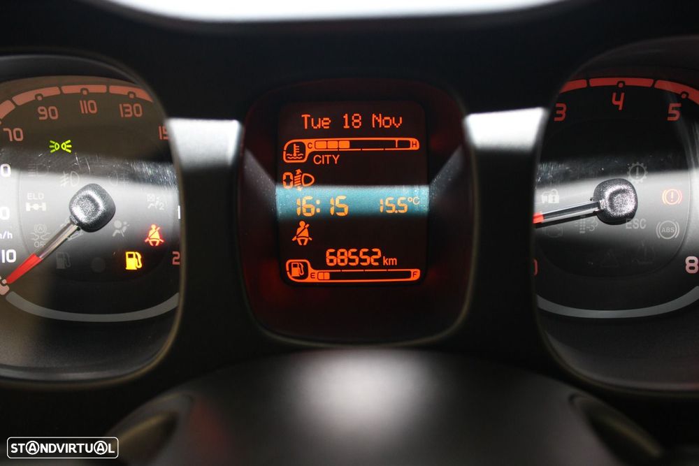 Fiat Panda 1.2 Lounge S&S - 23