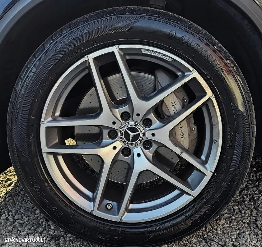 Mercedes-Benz GLC 220 d 4Matic 9G-TRONIC AMG Line - 29
