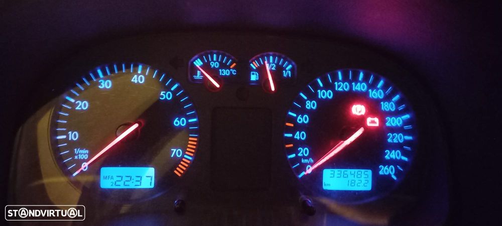 VW Golf 1.6i Highline EC - 10